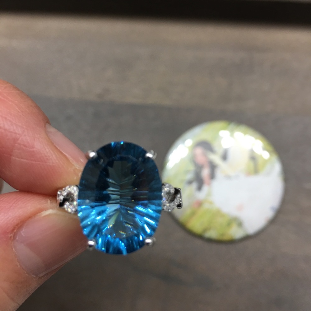Certified 10.5 CT Natural London Blue Topaz Ring